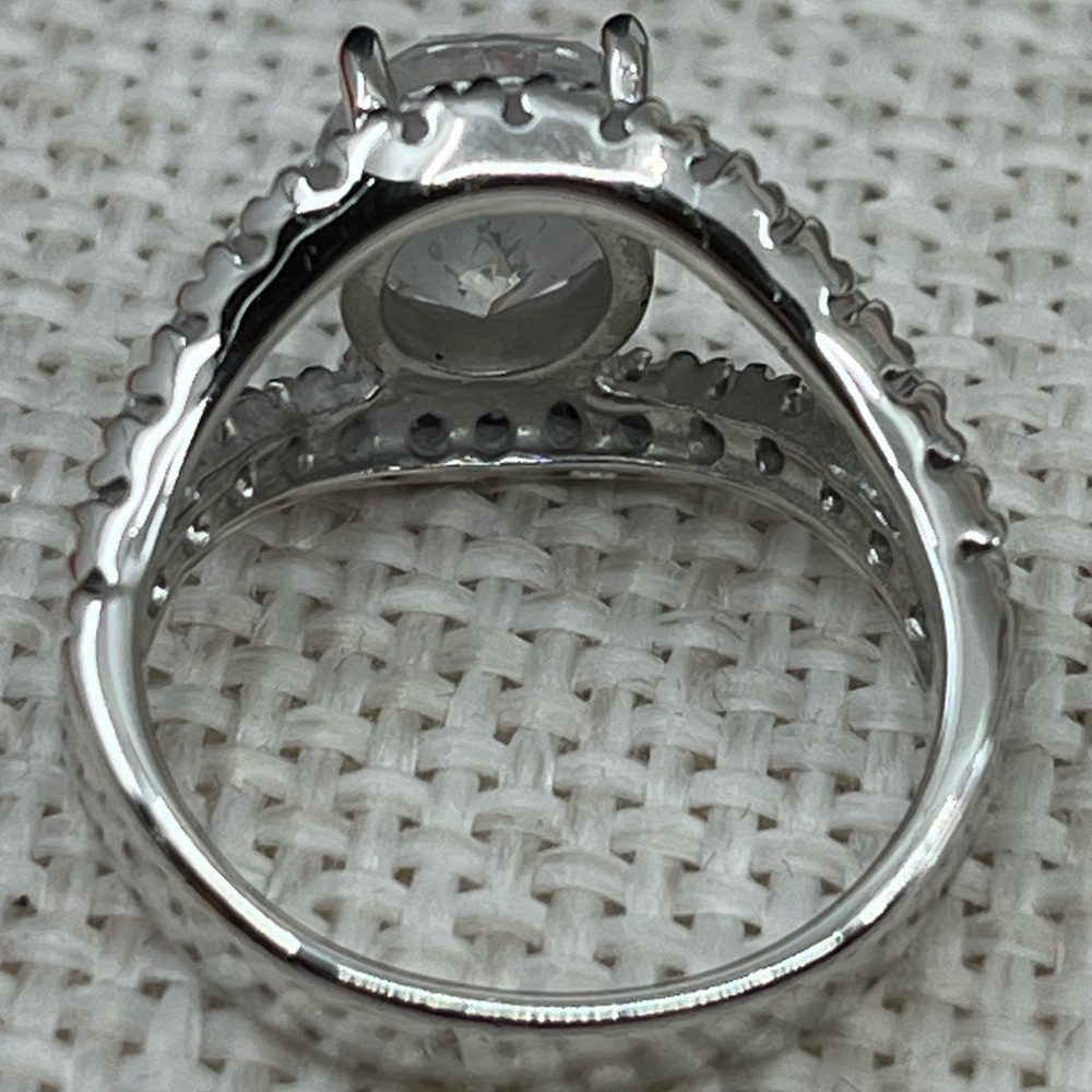 Vintage 925 Sterling Silver Oval Cut CZ Statement Ring – Size 6 - Picture 11 of 17